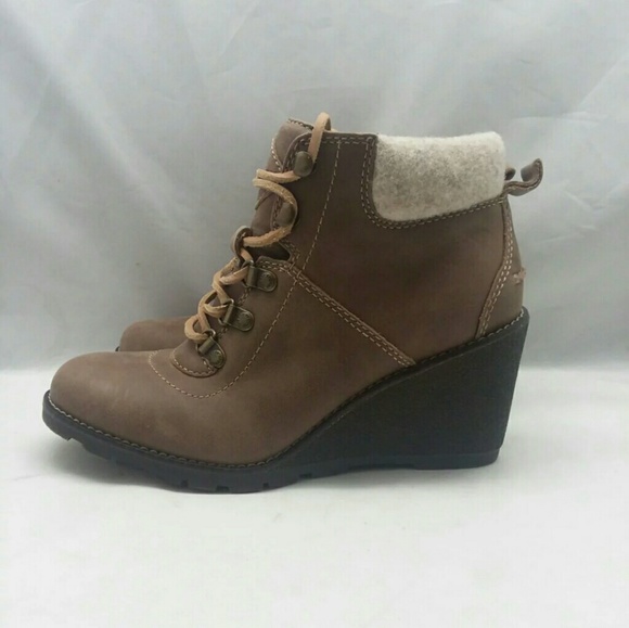 sperry wedge booties